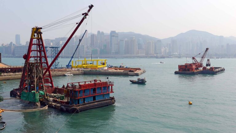 Environmental Compliance for Dredging Contractors Navigating Regulations and Best Practices