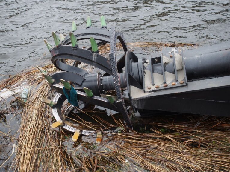 Environmental Impact and Mitigation in Modern Dredging Services